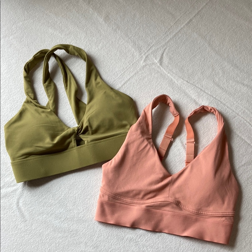 Pair of Fabletics Sports Bras S